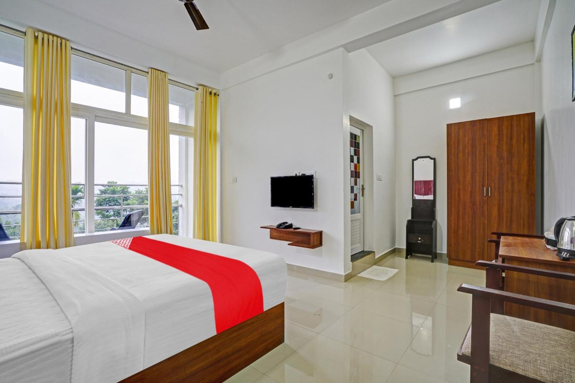 Hotel Oyo Flagship 81260 Star Lights Munnar Exteriér fotografie