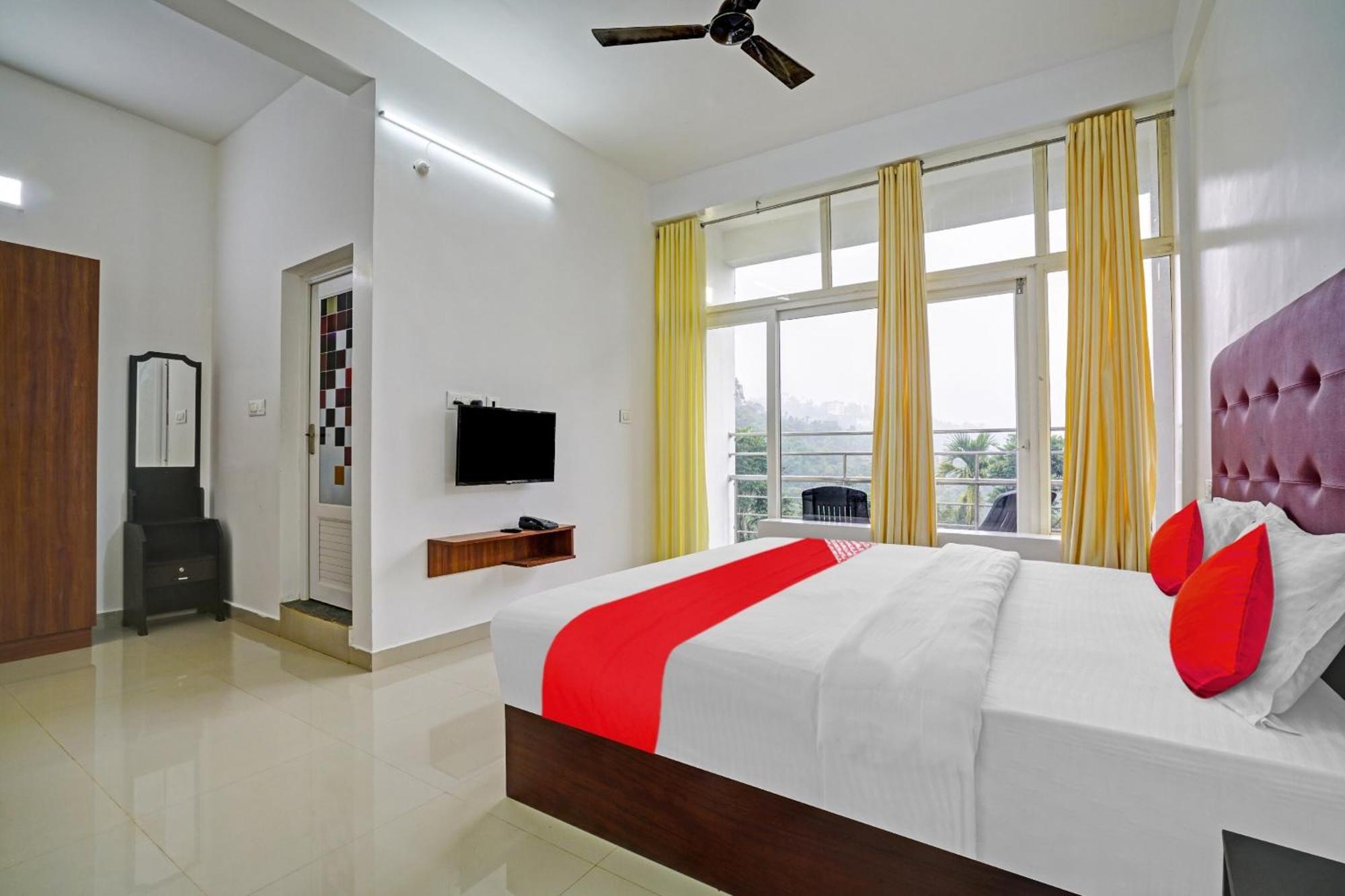 Hotel Oyo Flagship 81260 Star Lights Munnar Exteriér fotografie